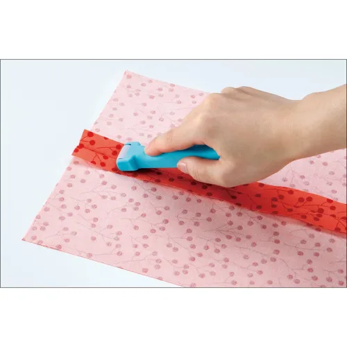 View image 3 of 3 for Clover Roll & Press, Light Blue