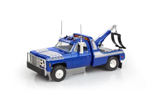 View image 3 of 9 for Revell 14590 1979 GMC Wrecker “Captain Hook” 1:25 Scale 57-Piece Skill Level 4 Model Building Kit